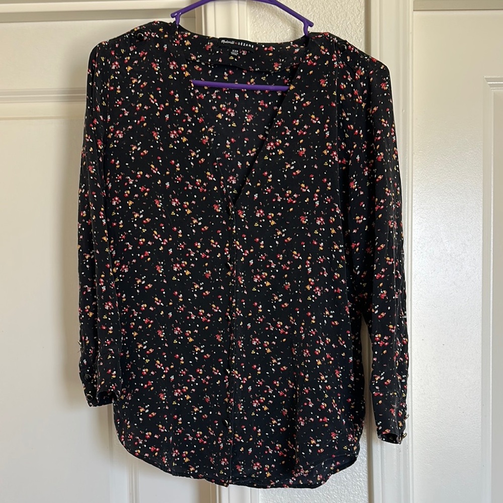 Madewell Black and Pink Relaxed Blouse with Buttoned‎ Style